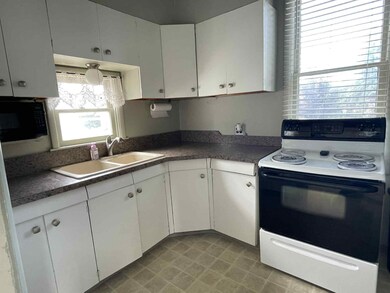 123 W 10th Ave, Sault Sainte Marie, MI 49783 - photo 3