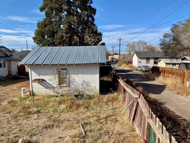 321 W Antler Ave, Redmond, OR 97756 - photo 7