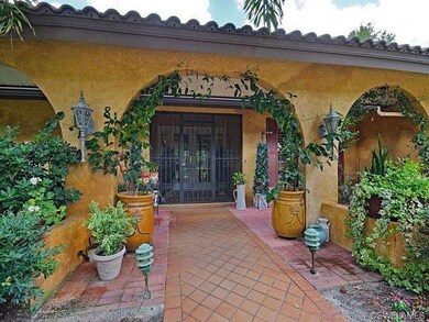 871 Cassena Rd, Naples, FL 34108 - photo 3