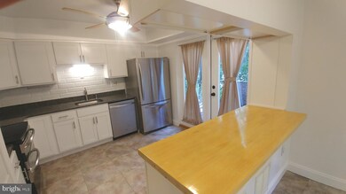 10740 Faulkner Ridge Cir, Columbia, MD 21044 - photo 7