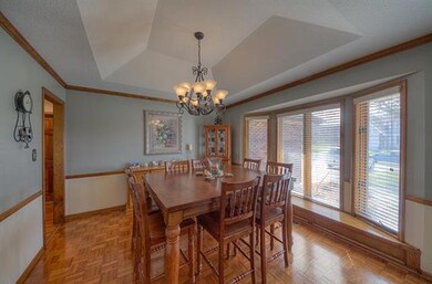 322 SW Marsh Wren St, Lees Summit, MO 64082 - photo 3