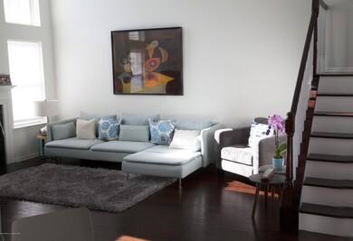 Tasteful Neutral Decor