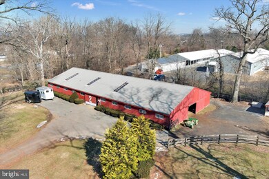 369 Snyder Rd, Reading, PA 19605 - photo 6