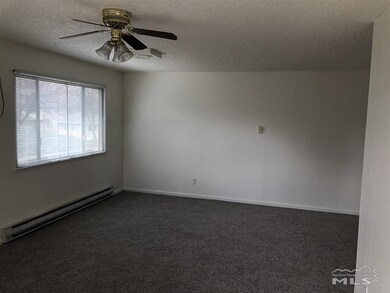 682 Pine Meadows Dr unit 4, Sparks, NV 89431 - photo 4