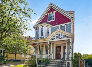 24 Evergreen St unit 2, Jamaica Plain, MA 02130 - photo 2