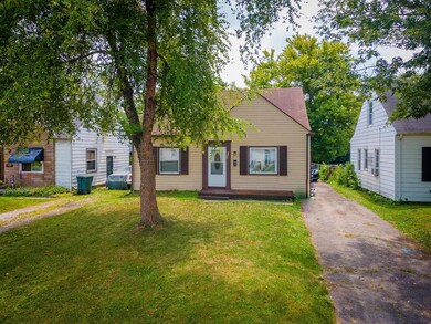 1103 Loretta Ave-9