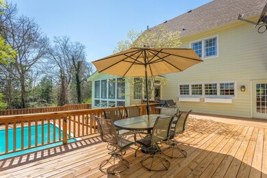 205 Forest Ave North-59