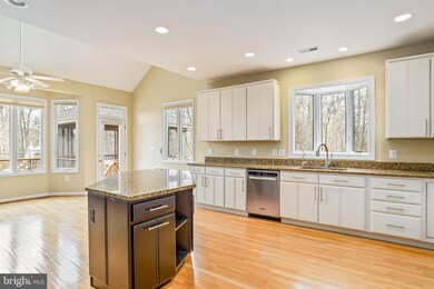 38 Cedar Dr, Sterling, VA 20164 - photo 7