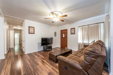 5014 Clewis Ave, Tampa, FL 33610 - photo 7