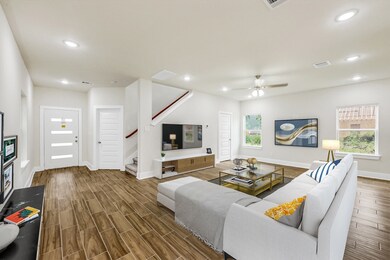 778 Enterprise St, Houston, TX 77088 - photo 3