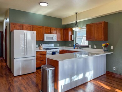 1646 Walnut St, Helena, MT 59601 - photo 4