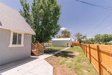 927 Meeker St, Fort Morgan, CO 80701 - photo 3