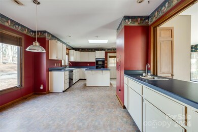 9 Timberidge Dr, Clover, SC 29710 - photo 5