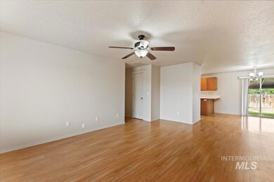 1022 W Hawaii Ave, Nampa, ID 83686 - photo 3