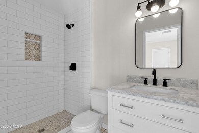22-web-or-mls-685-e-harrison-st