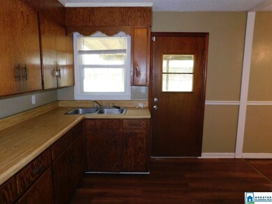 2328 3rd St NE, Center Point, AL 35215 - photo 6