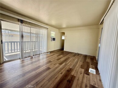 1895 W Devonshire Ave unit 135, Hemet, CA 92545 - photo 2