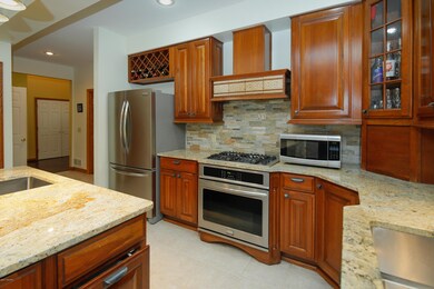 9135 Highland View-108
