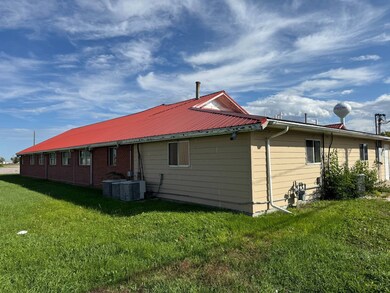 909 and 910 Main St, Minatare, NE 69356 - photo 5
