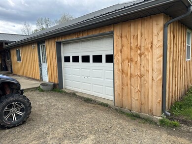 146 Academy St, Genesee, PA 16923 - photo 4