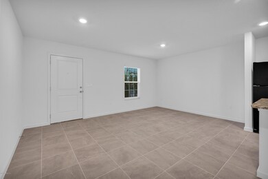 8567 Lake George Cir W, MacClenny, FL 32063 - photo 2