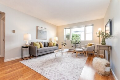 104 Trowbridge St unit 3, Cambridge, MA 02138 - photo 2