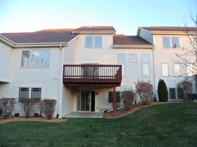 9784 Forest St, Dyer, IN 46311 - photo 2