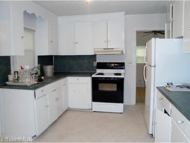 173 Independence Loop, Statesville, NC 28625 - photo 7