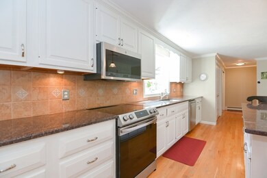 18 Roosevelt Ln, Hopkinton, MA 01748 - photo 6