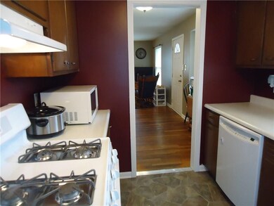 1301 Pennsylvania St, Columbus, IN 47201 - photo 5