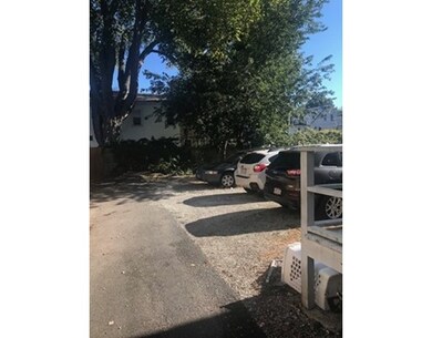 219 Beacon St, Somerville, MA 02143 - photo 2