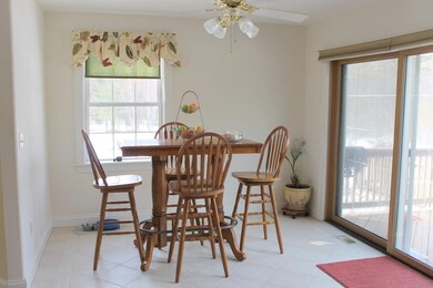 Open Concept Dining Area