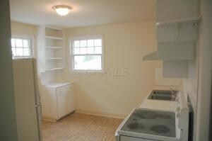 Eat-in Kitchen with Built-ins
