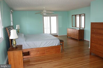 8465 Meadow Ln, Pasadena, MD 21122 - photo 7