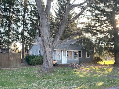 12123 Buckwheat Rd, Alden, NY 14004 - photo 2