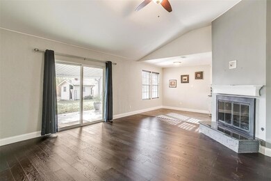 9025 Glenn Dr, Fort Worth, TX 76108 - photo 3