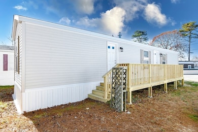 3040 Cranberry Hwy unit 32, East Wareham, MA 02538 - photo 5