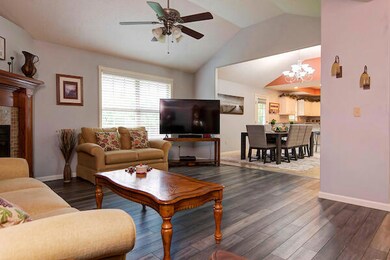 859 E Country Ridge St, Nixa, MO 65714 - photo 6