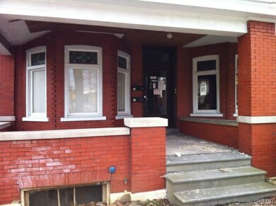 1638 W Walnut St, Allentown, PA 18102 - photo 2