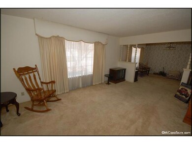 10208 Woodway Dr, El Paso, TX 79925 - photo 3