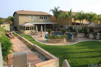 Backyard perfect for the entertainer! Shuffle boar