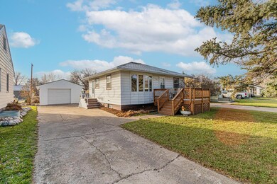 113 4 Avenue W, West Fargo, ND 58078-24