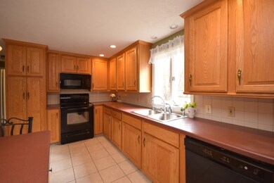 6 Oakland St, Wilbraham, MA 01095 - photo 4