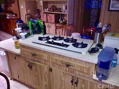 13969 Riviera Dr, Victorville, CA 92395 - photo 7