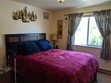 254 5th Ave, Gold Hill, OR 97525 - photo 5