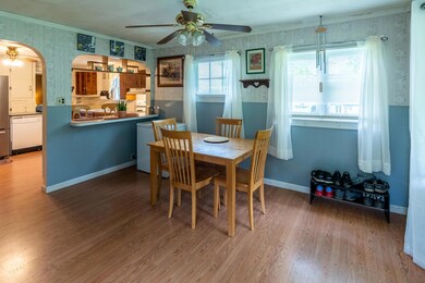 Nook-Dining Area