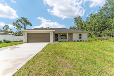 319 Fisher Rd, Ocklawaha, FL 32179 - photo 3