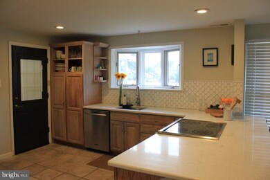 234 Twin Oaks Dr, Perkasie, PA 18944 - photo 7