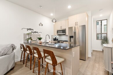 9255 35th Ave SW, Seattle, WA 98126 - photo 5