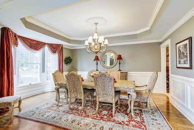 034_523_Apache_Trail_241190_370455